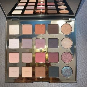Tarte Tarteist Pro Eyeshadow Palette